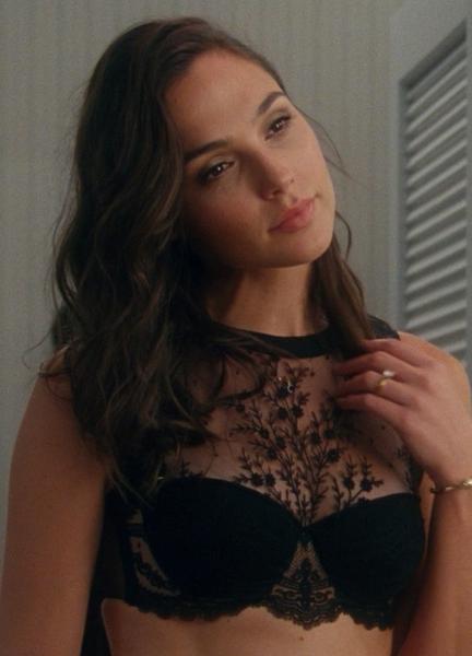 Gal Gadot Nude Scenes 216483