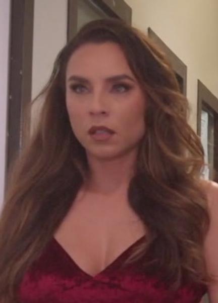 Nicole Lyn Hot Scenes 289634