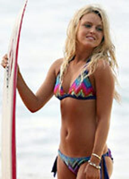 Sexiest Lorraine Nicholson Scenes 82783