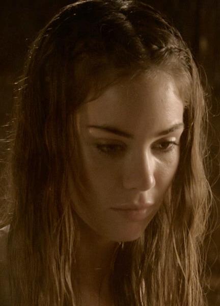 Roxanne McKee Nude Photos 225885