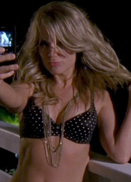 Allison Munn Sexy Photos 228489