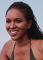 Elizabeth Mathis Bikini 257028