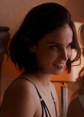 Heida Reed Breasts Bush 221076