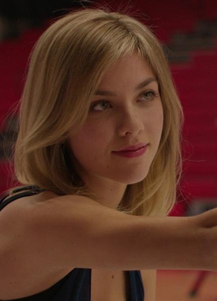 Sexiest Olivia Crocicchia Scenes 243999