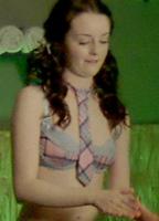 Kacey Rohl Breasts* Lesbian* 226104