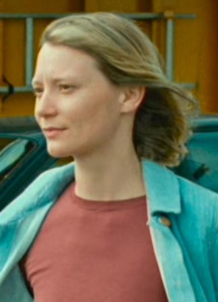 Mia Wasikowska Nude Photos 283377