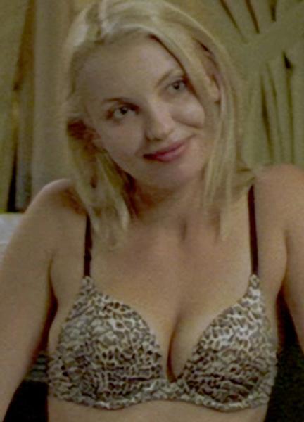 Evelina Oboza Nude Scenes 242727