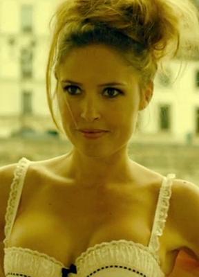 Lilou Fogli Nude Scenes 256299