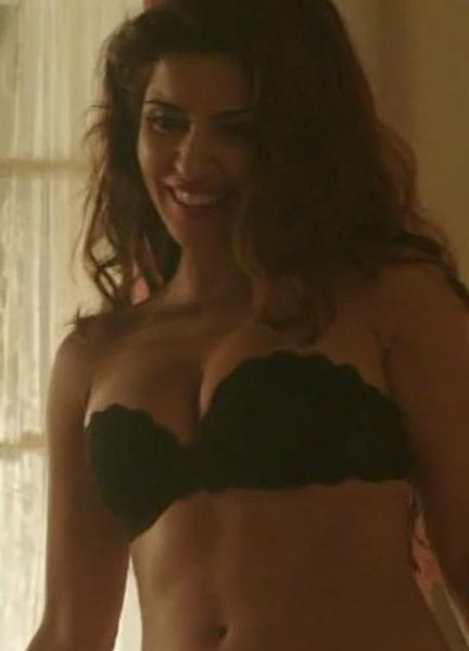 Shivani Ghai Nude 234696