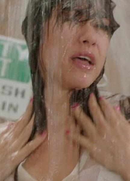 Stephanie Sarreal Park Hot Scenes 267954