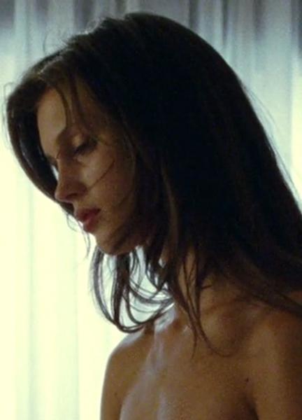 Marine Vacth Nude 228084