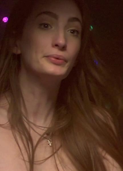 Liz Harvey Nude Scenes 243087