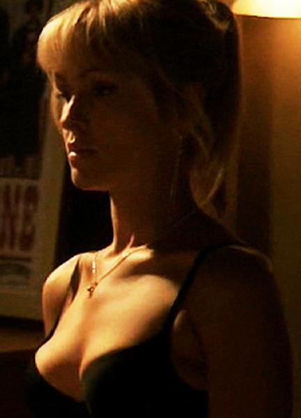 Jenn Lyon Sexy Photos 86577