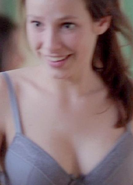 Juliette Darche Hot Scenes 263034
