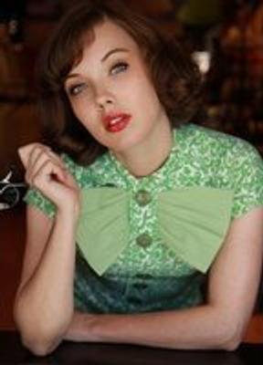 Kit Willesee Breasts Bush 86652