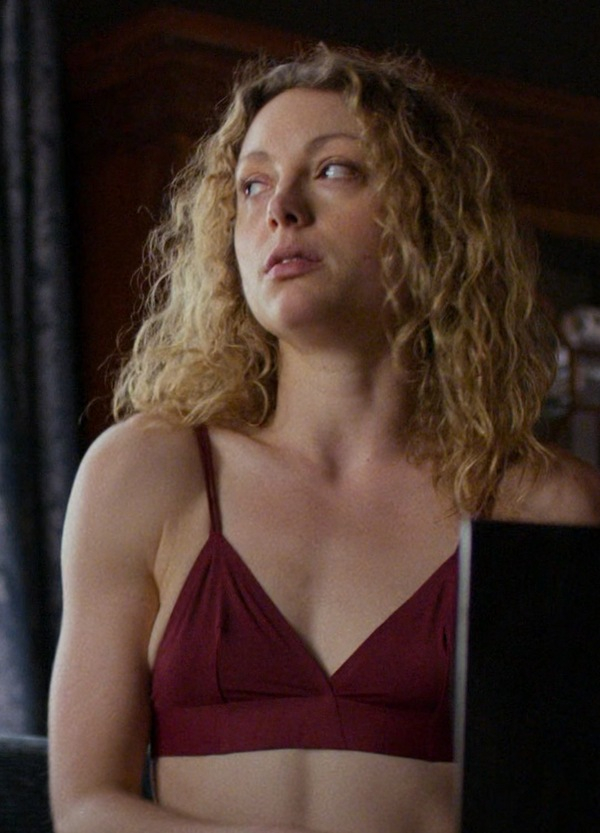 Leah Gibson Nude Photos 228549