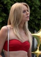 Justine Lupe Bikini Sexy 233175