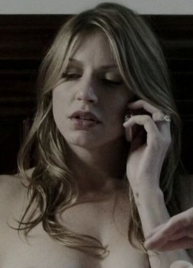 Jes Macallan