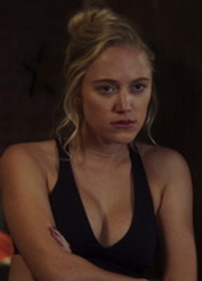 Maika Monroe Bikini Butt 270723