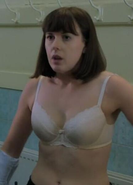 Alexandra Roach Nude Photos 222729