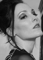 Susan T Travers Breasts 88228