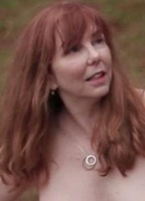 Julie Hays Breasts Bush 258495