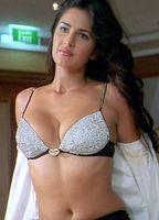Katrina Kaif Bikini Breasts 219438