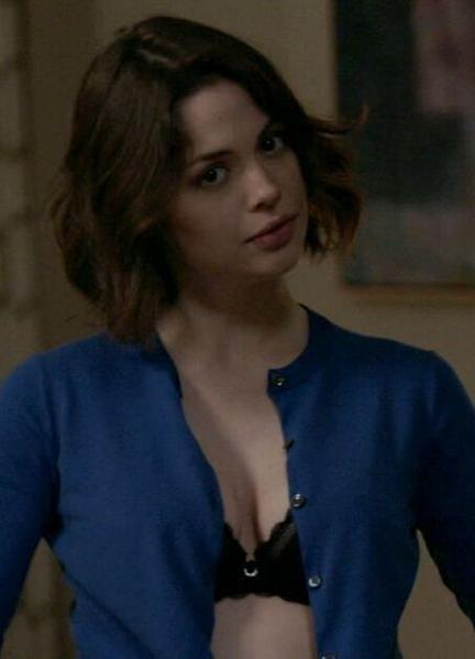 Conor Leslie Nude 222708