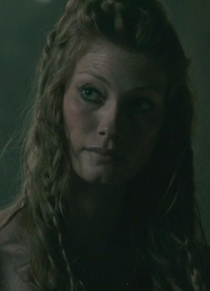 Alyssa Sutherland Nude Scenes 229095