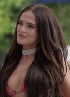 Zoey Deutch Bikini Lesbian 290866