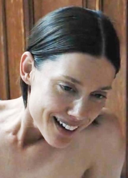 Raquel Nave Nude Photos 290517