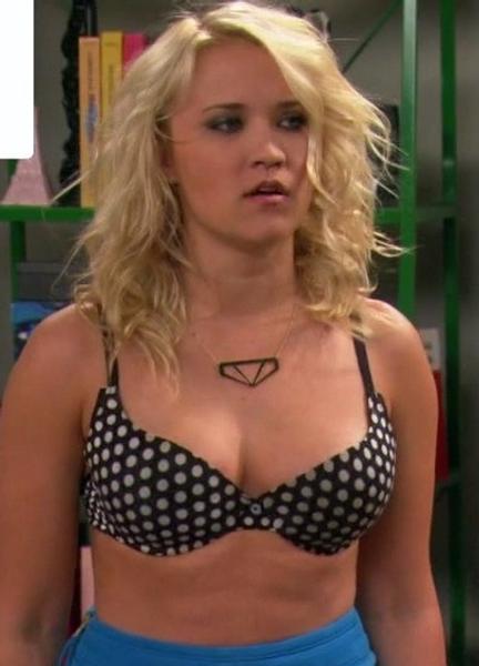 Emily Osment Hot Scenes 227298