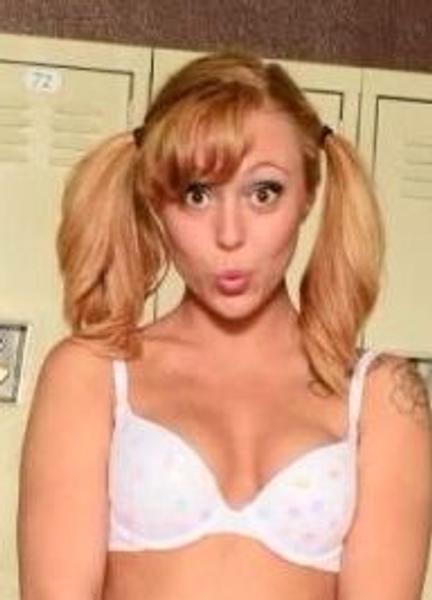Lucy Tyler Nude Scenes 290671