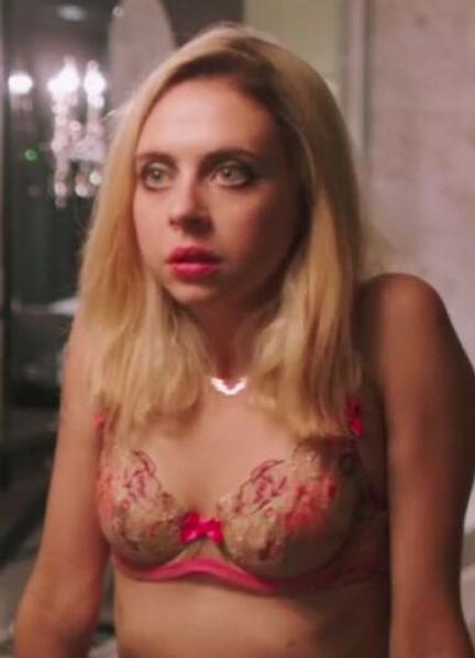 Bel Powley Naked 218802