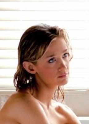 Sexiest Katie Walder Scenes 248031