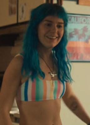 Aimee-Ffion Edwards Bikini Breasts 269367