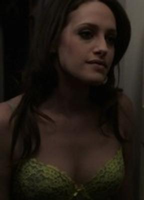 Carly Chaikin Bikini Lesbian 227979