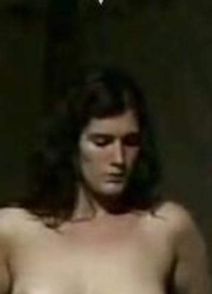 Amelie Pontailler Nude Scenes 265407