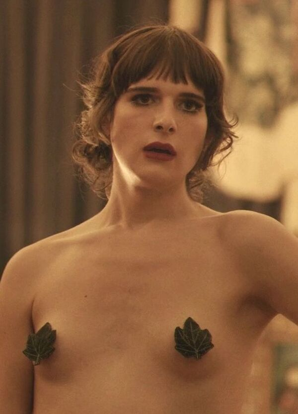 Hari Nef