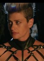 Peaches Musician Breasts Bush 244890