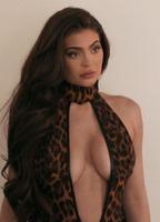 Kylie Jenner Bikini Breasts 289633