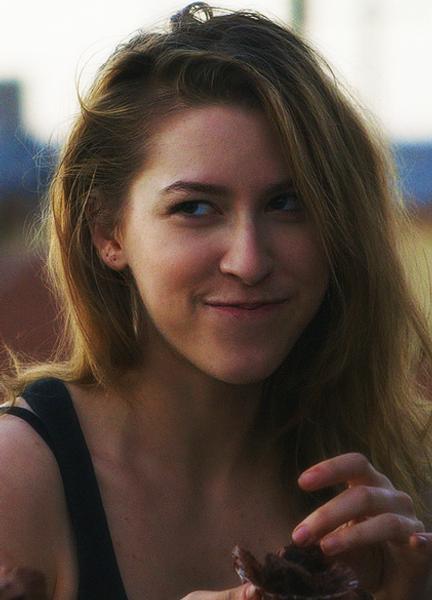 Eden Sher Hot Scenes 219126