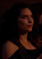 Sherri Eakin Bikini Lesbian 270717