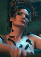 Chelsea Edmundson Bikini Breasts 292512