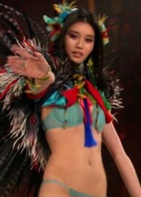 Sexiest Ming Xi Scenes 228447