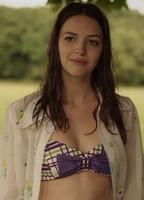 Ella Hunt Bikini Breasts 232173