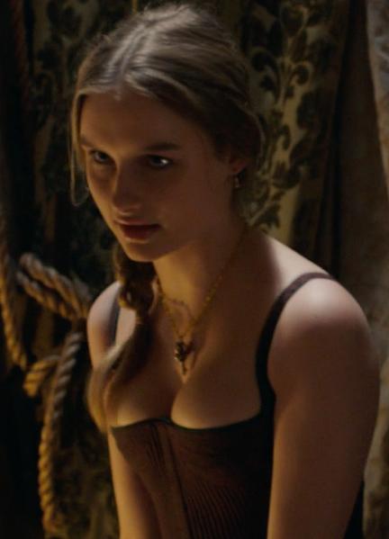 Olivia DeJonge Nude Photos 248649