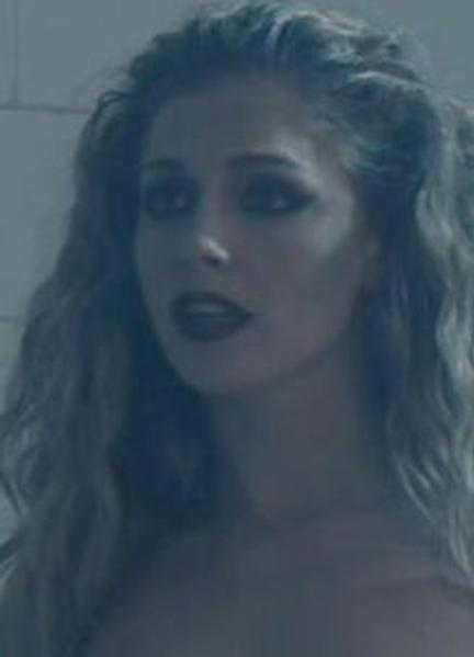Lucy Aarden Nude Photos 222405