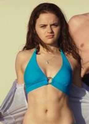 Joey King Bikini Butt 219267