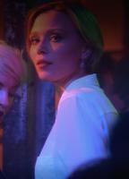 Ivanna Sakhno Bikini Lesbian 274932